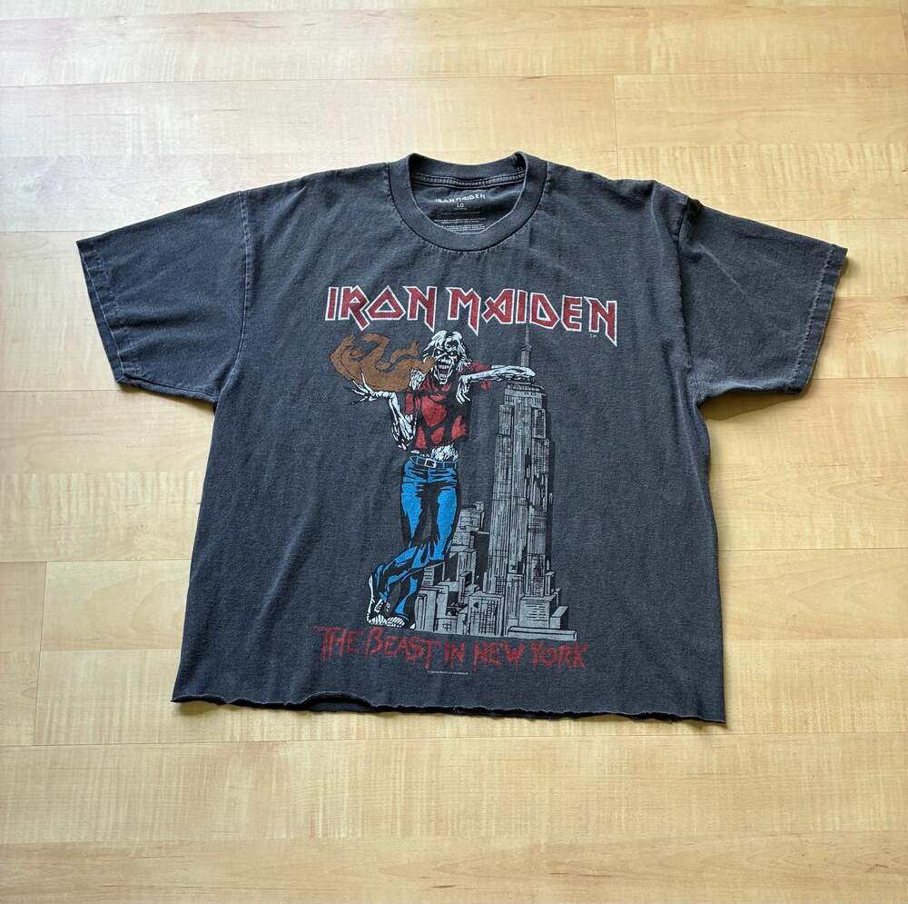 Iron Maiden The Beast in New York 1982 Tour Graphic T-Shirt